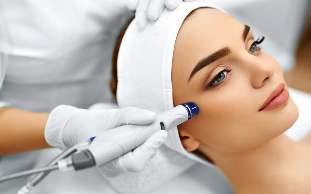 Professional Hydrafacial Treatment in Abu Dhabi for Beautiful Skin